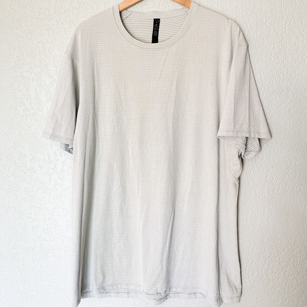Lululemon Gray Athletic Tee XL